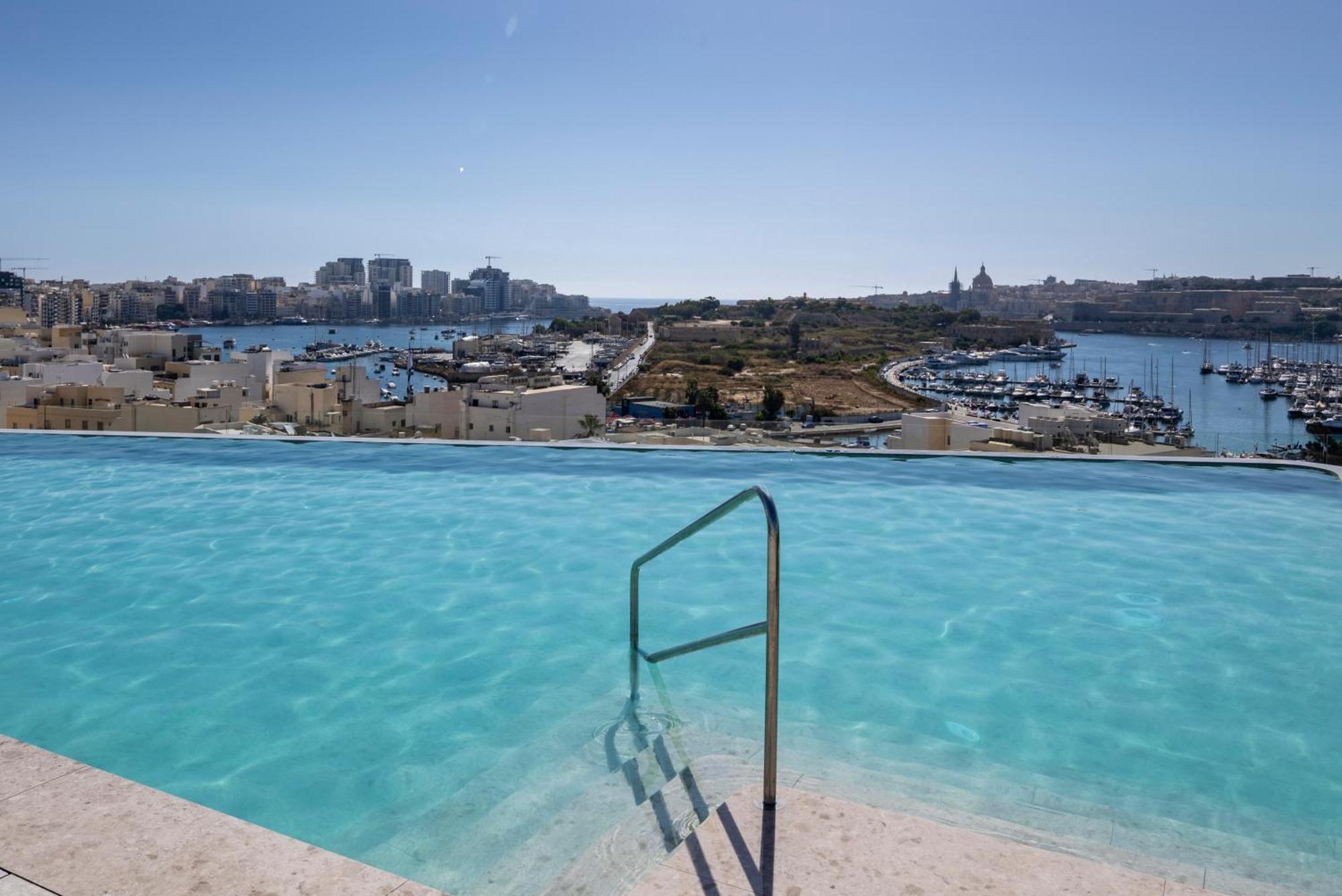 Grands Suites Hotel Residences And Spa Gzira Esterno foto